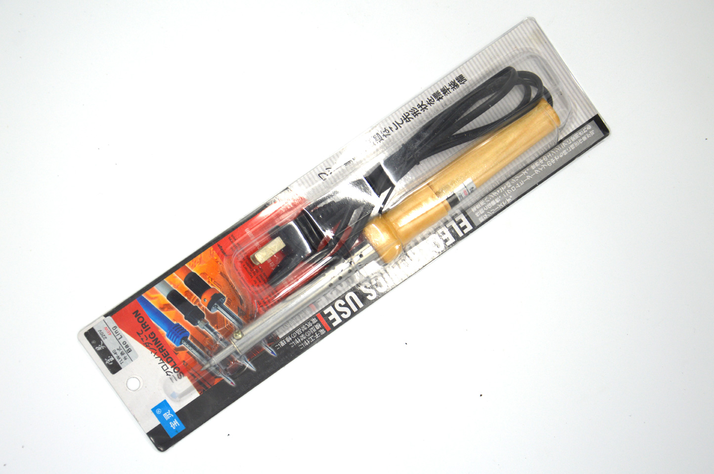价格:1-9把 5.18元 10-49把 4.81元 50把起 4.44元 宝灵长寿命121-40W木柄烙铁.jpg