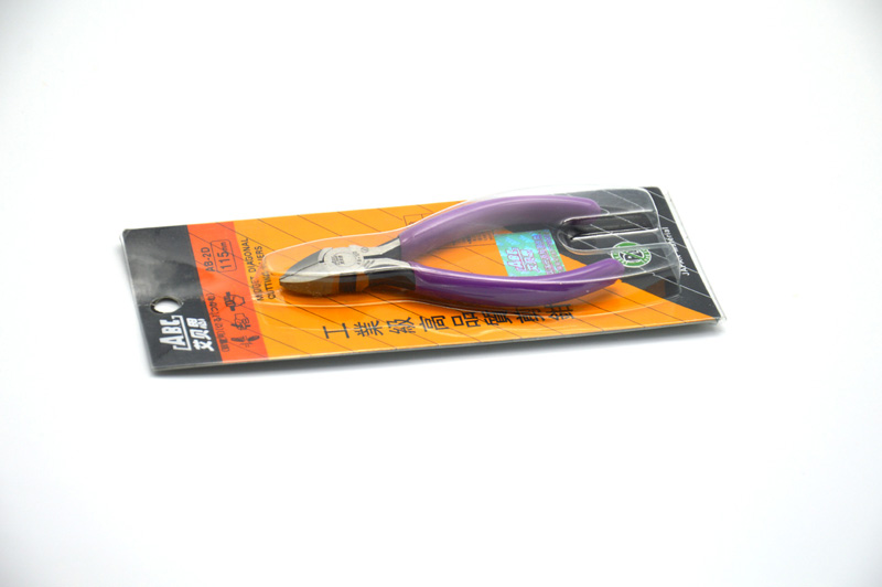 价格:1-9把 14.7元 10-49把 13.65元 50把起 12.6元 ABC艾贝斯AB-2D剪钳(115mm)-(2).jpg