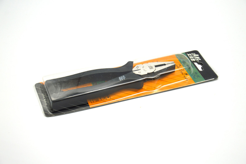 价格:1-9把 23.1元 10-49把 21.45元 50把起 19.8元 ABC艾贝斯AB-107平口钳(175mm).jpg